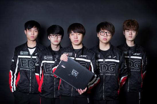 球都显得 球都显得