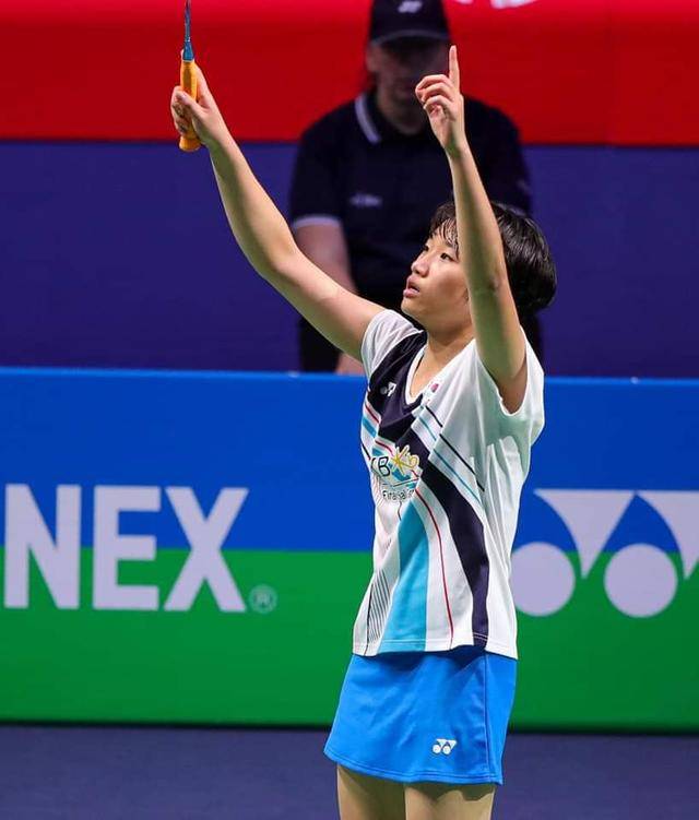 并通过多样 并通过多样