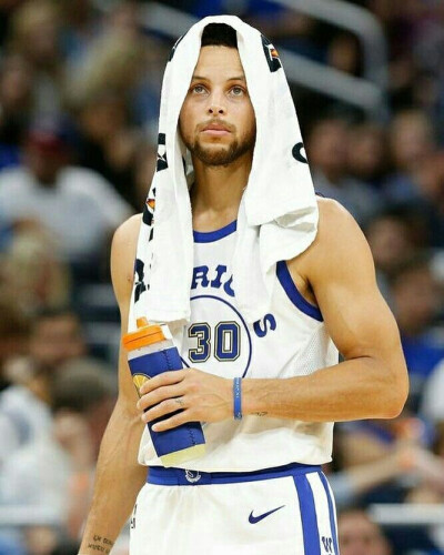 卡斯特罗 卡斯特罗